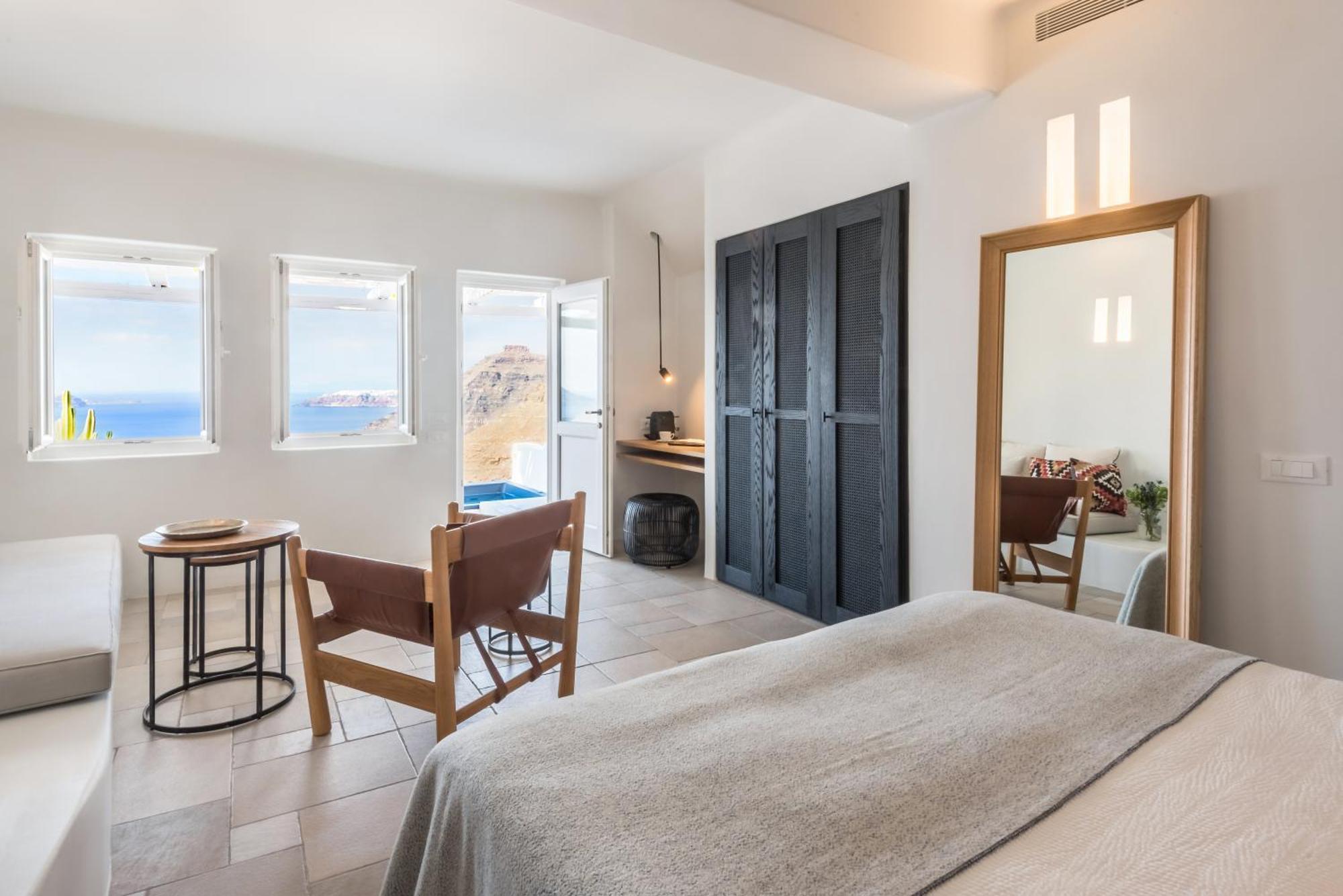 Porto Fira Suites Exteriör bild