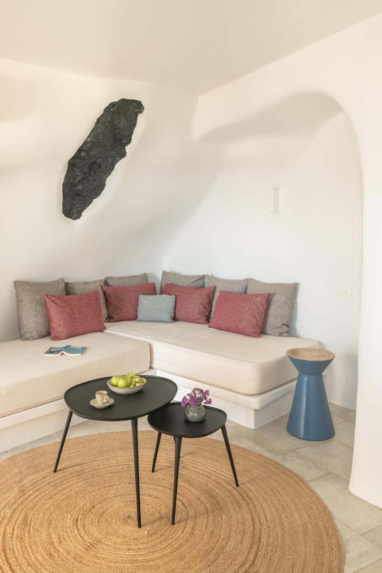 Porto Fira Suites Exteriör bild