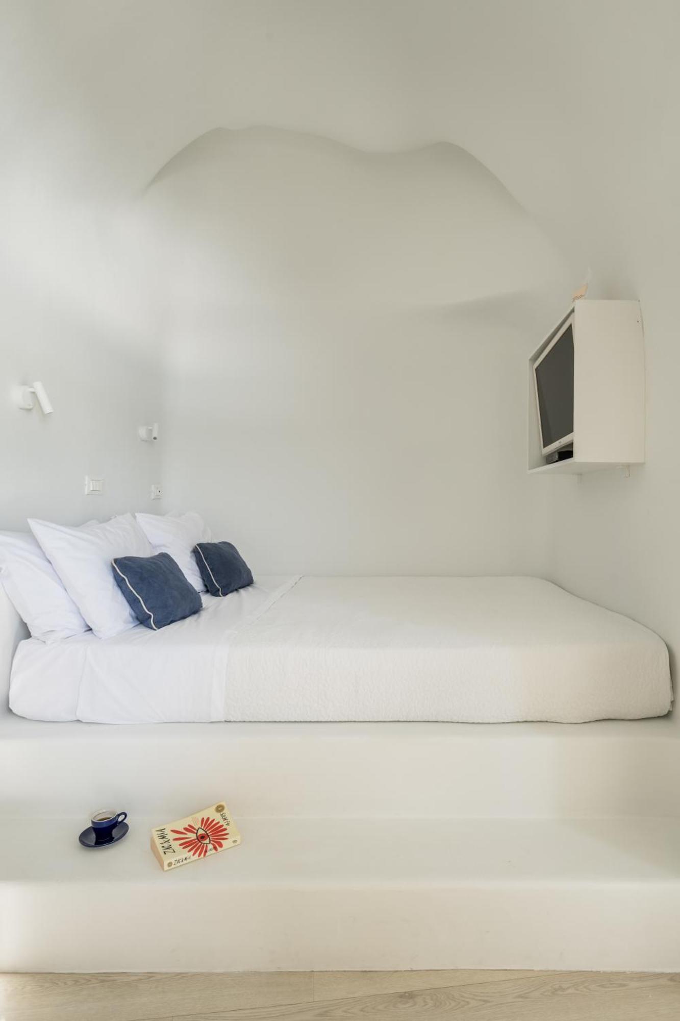 Porto Fira Suites Exteriör bild