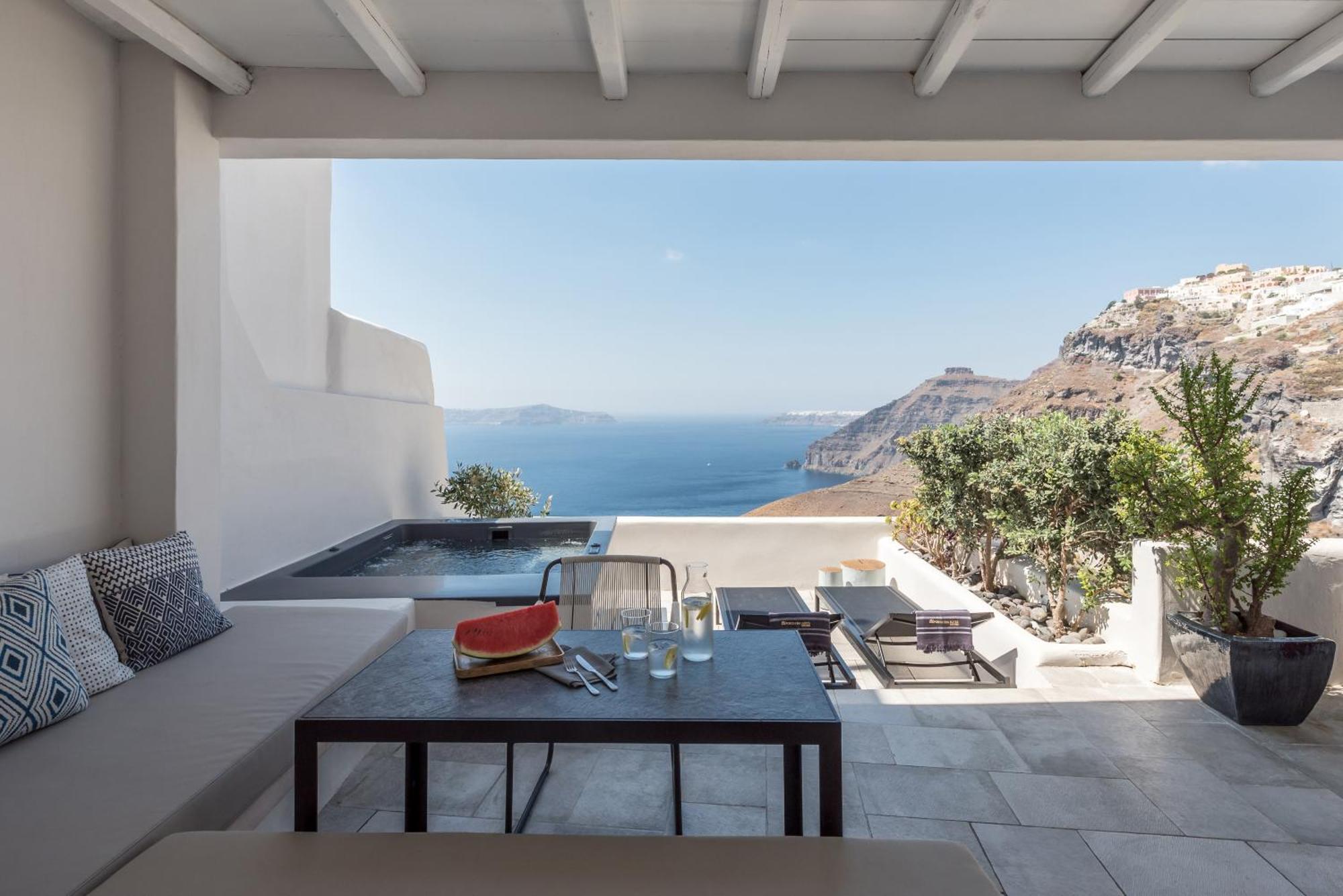 Porto Fira Suites Exteriör bild