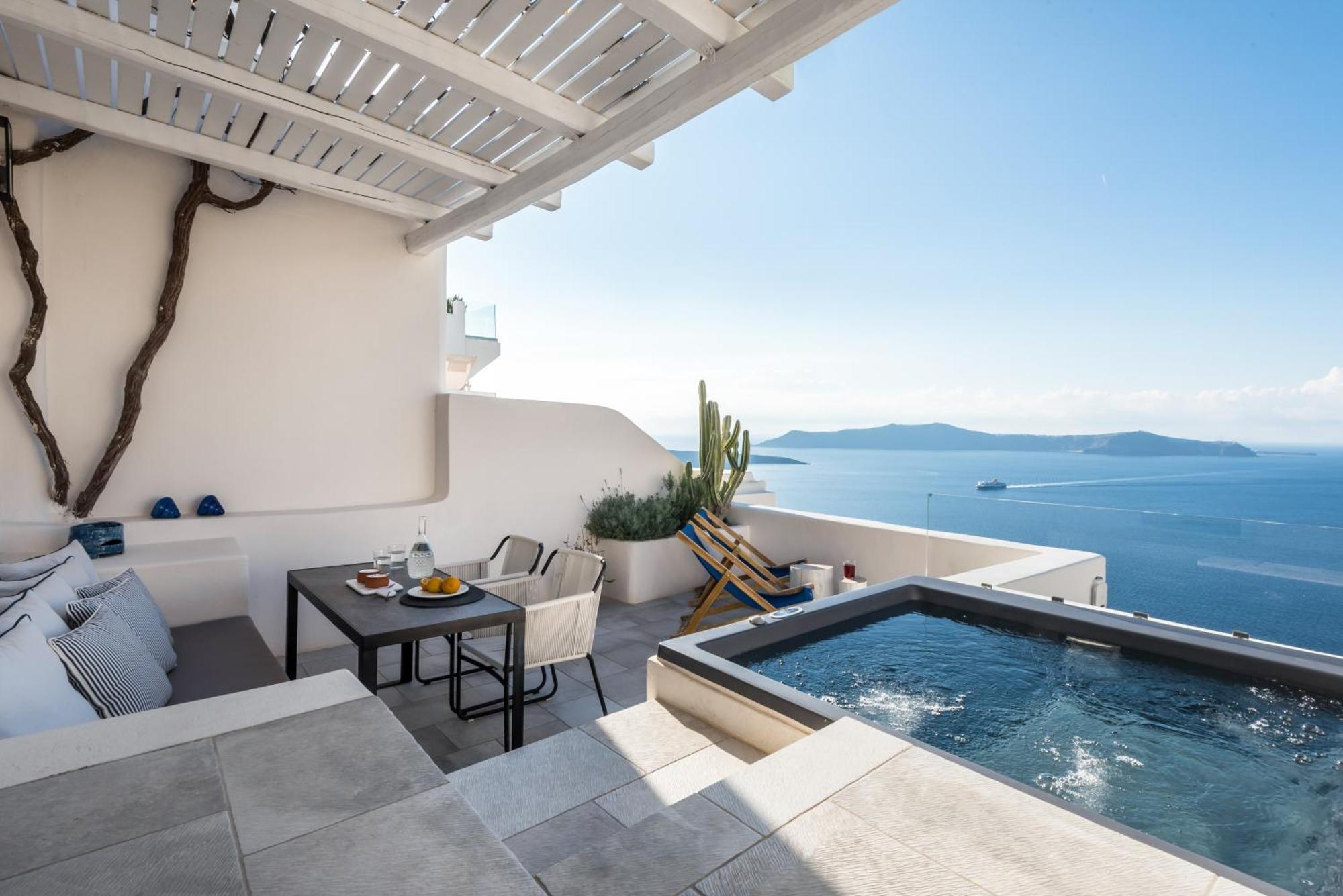 Porto Fira Suites Exteriör bild