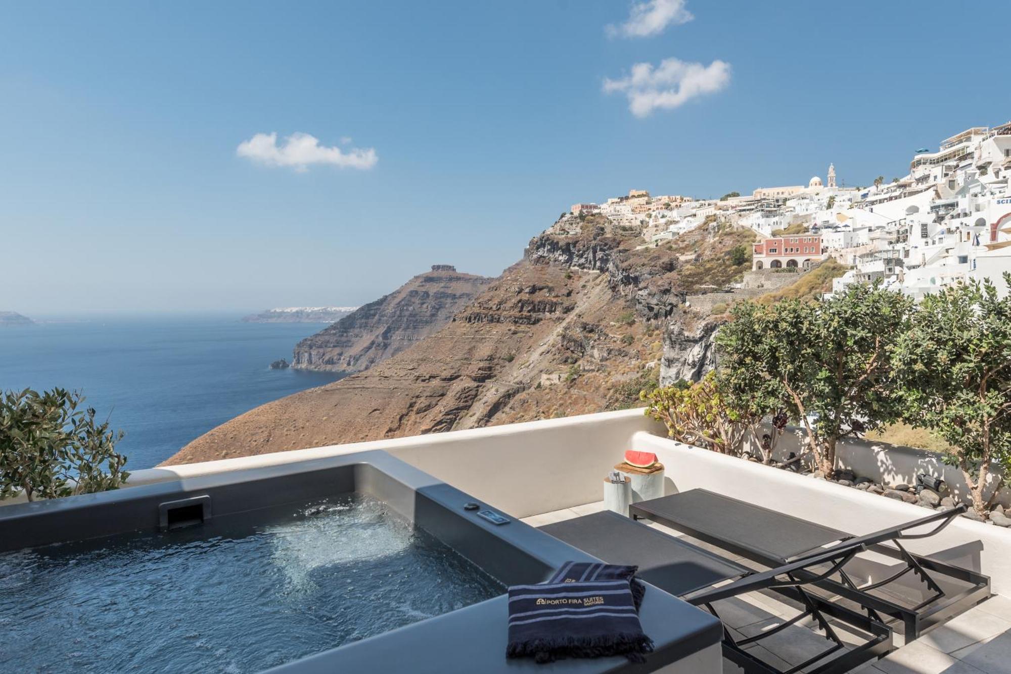 Porto Fira Suites Exteriör bild