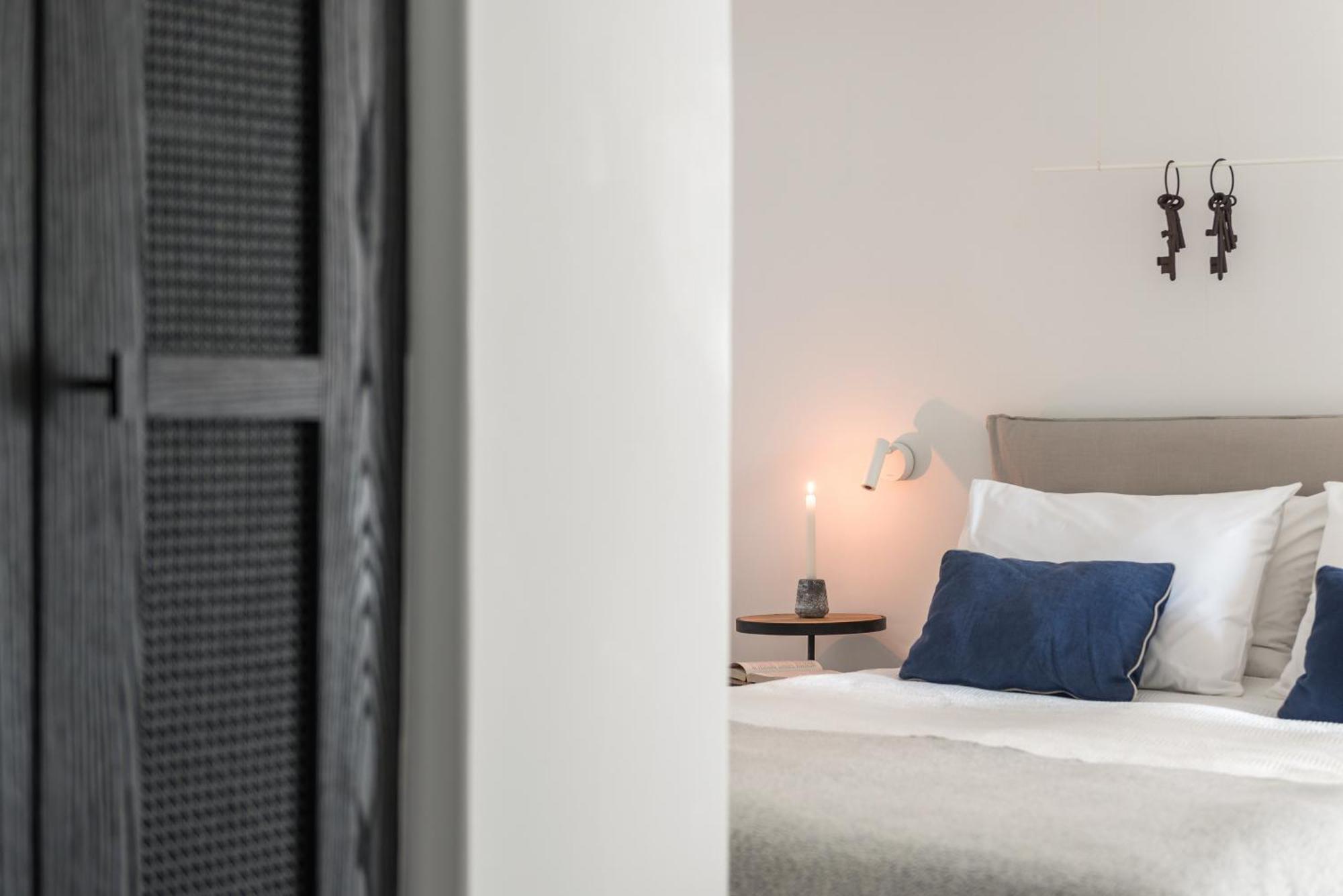 Porto Fira Suites Exteriör bild