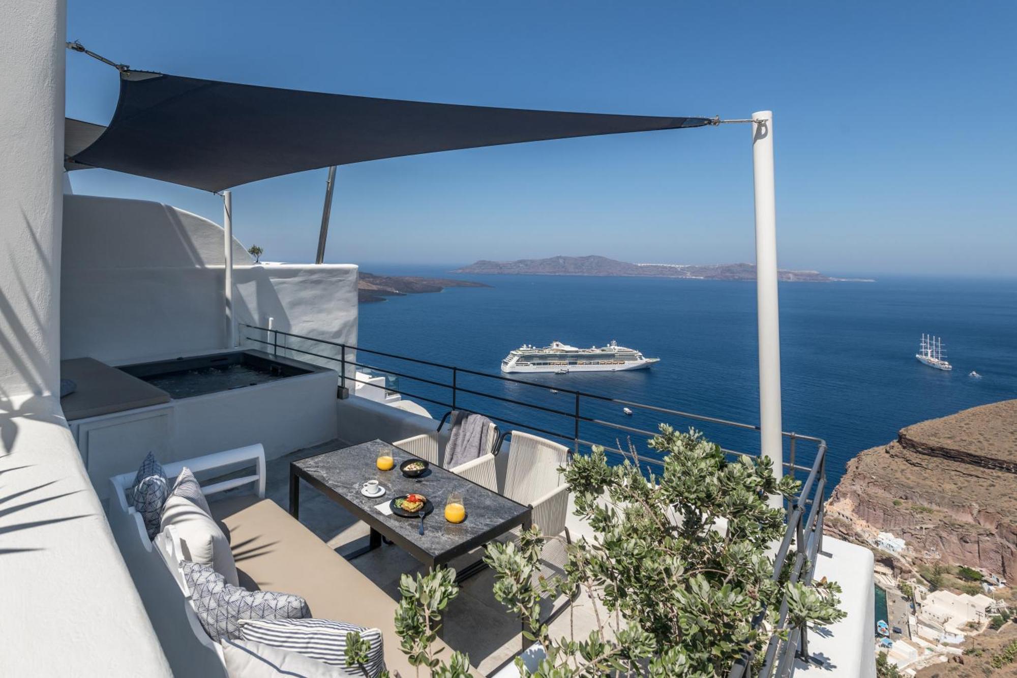 Porto Fira Suites Exteriör bild