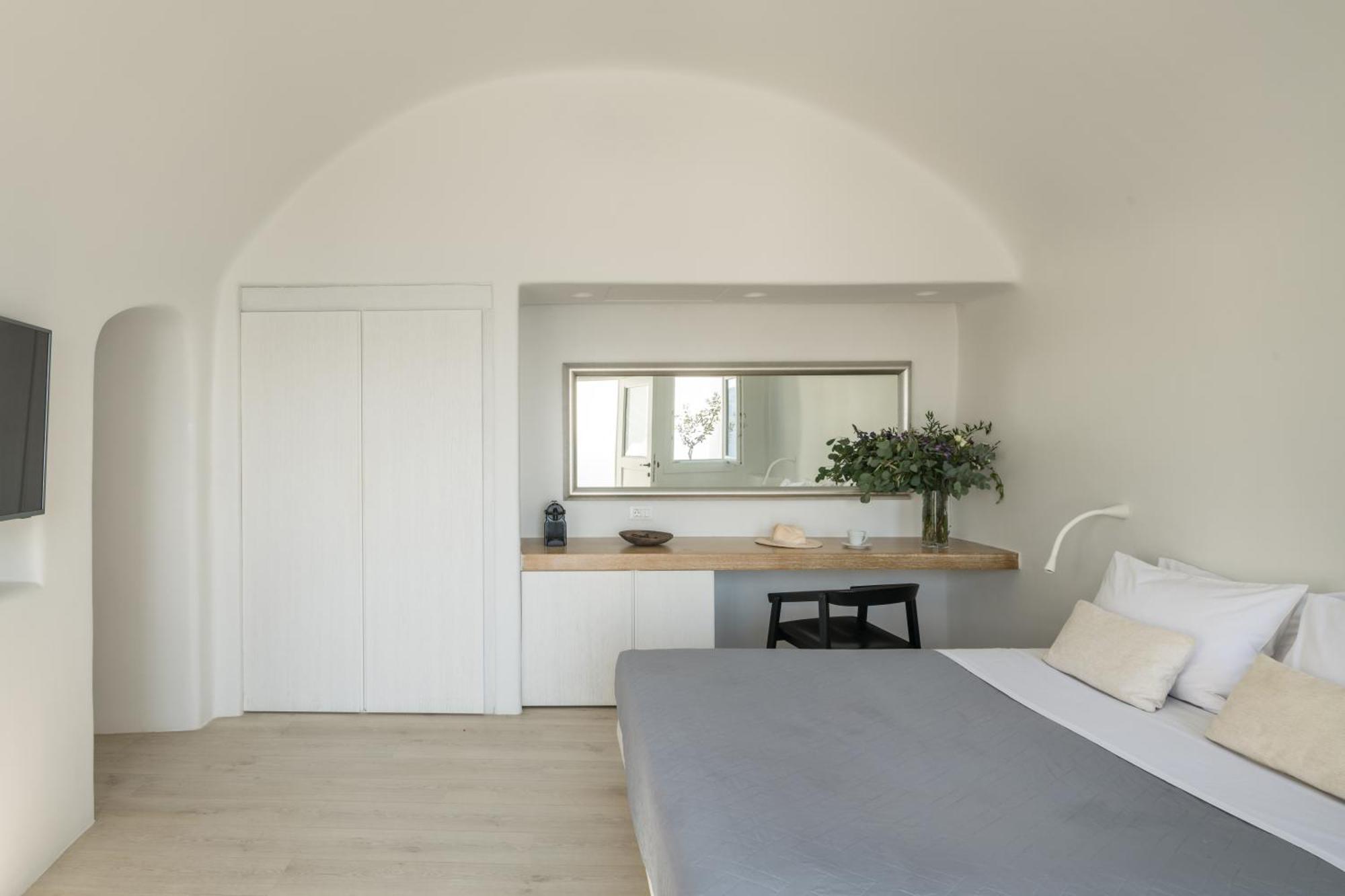 Porto Fira Suites Exteriör bild