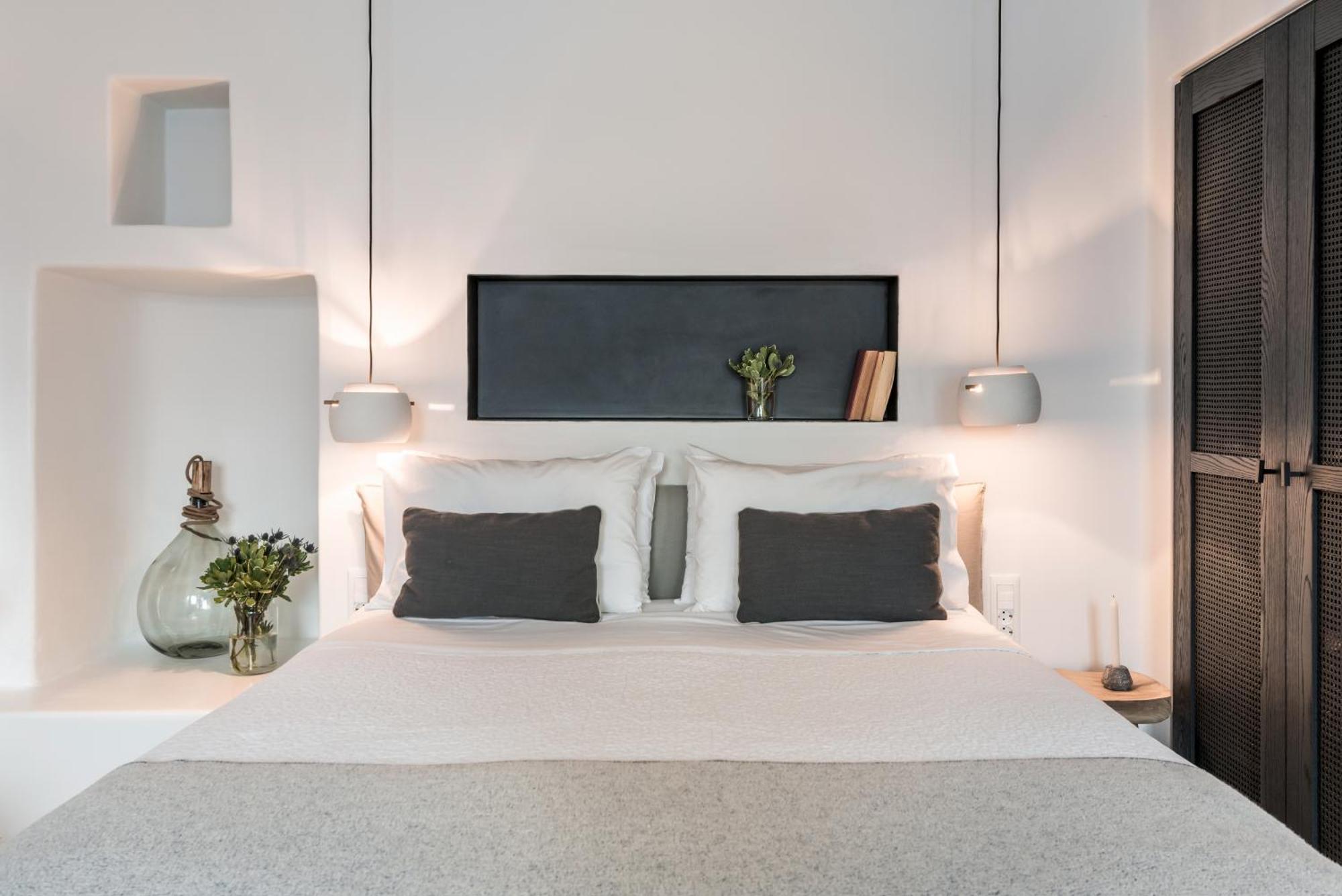 Porto Fira Suites Exteriör bild