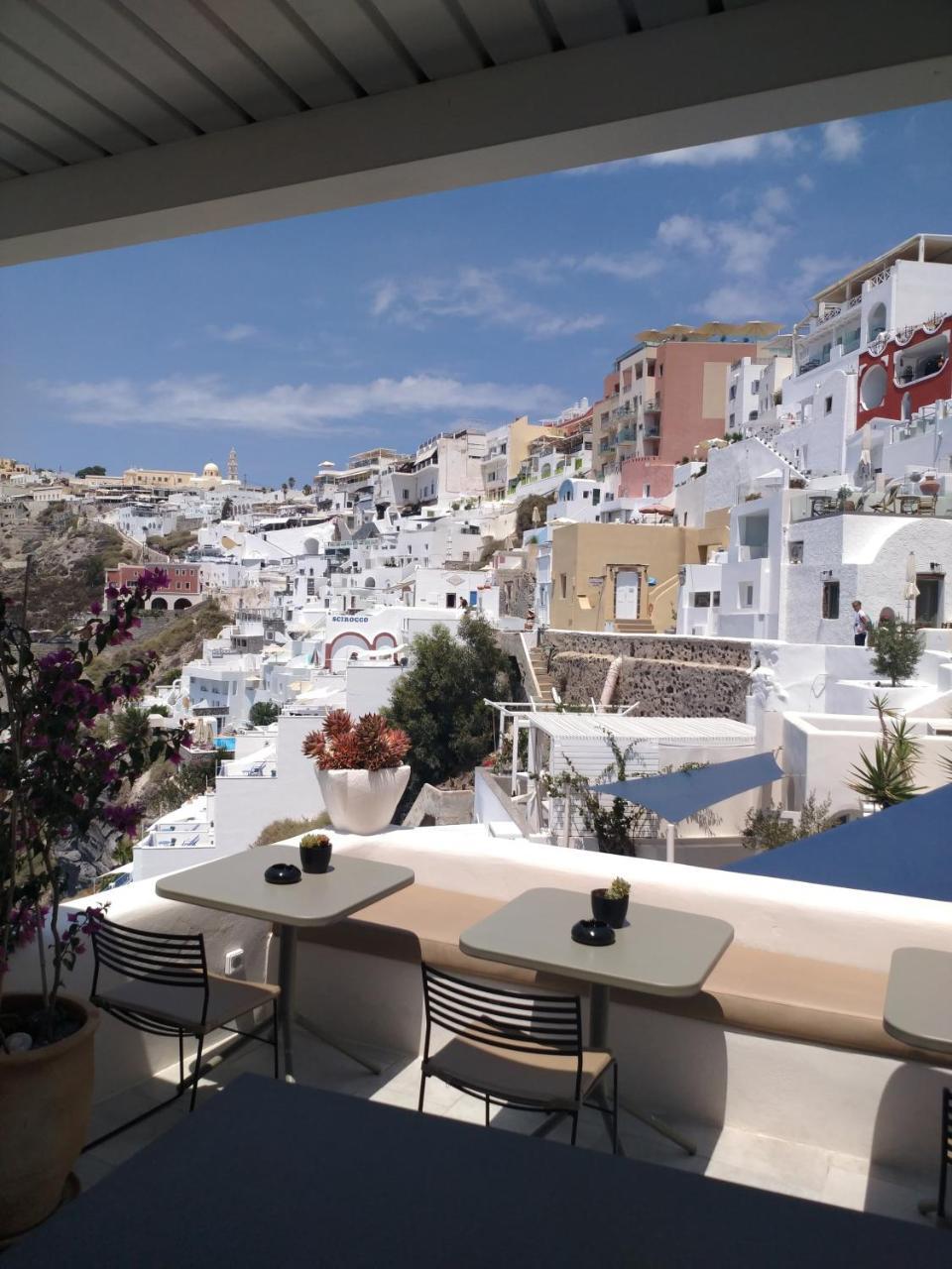 Porto Fira Suites Exteriör bild